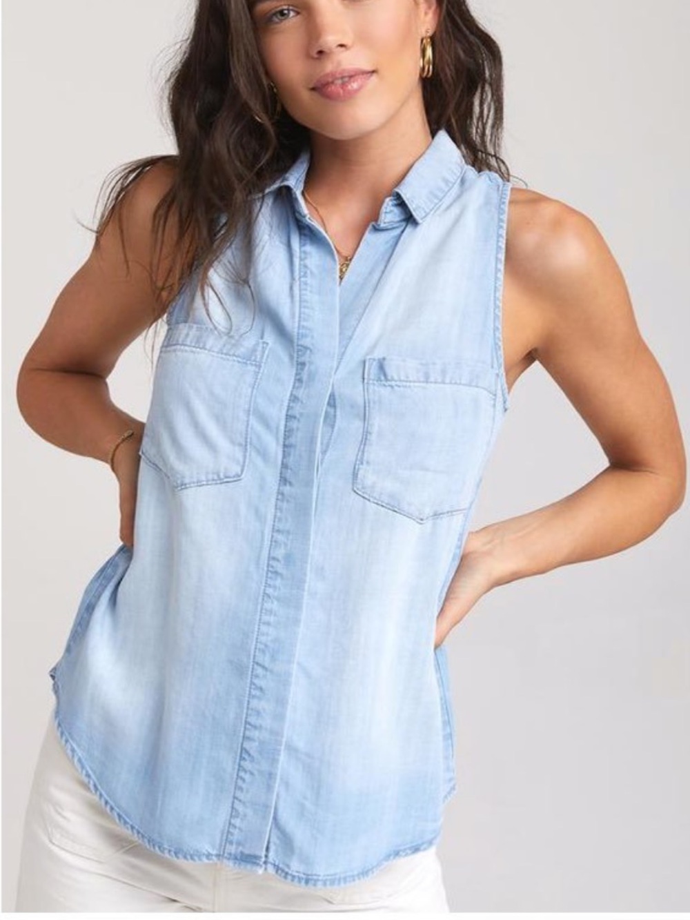 Anthropologie Sim & Sam Sleeveless Button Front Top in Blue Size Small